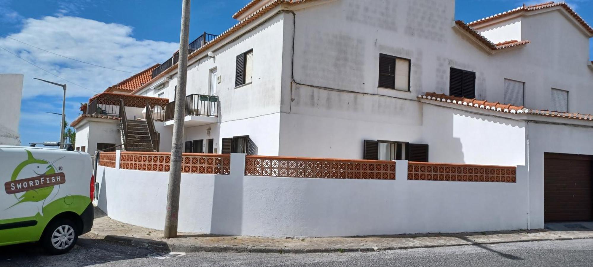 Swordfish Beach House Peniche Kültér fotó